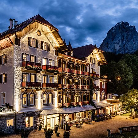 Grand Hotel Wolkenstein Selva di Val Gardena Exterior photo
